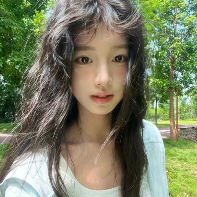 森中有林海报